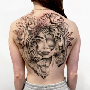 Vancouver tattoo shop, full back tattoo of tiger and girl